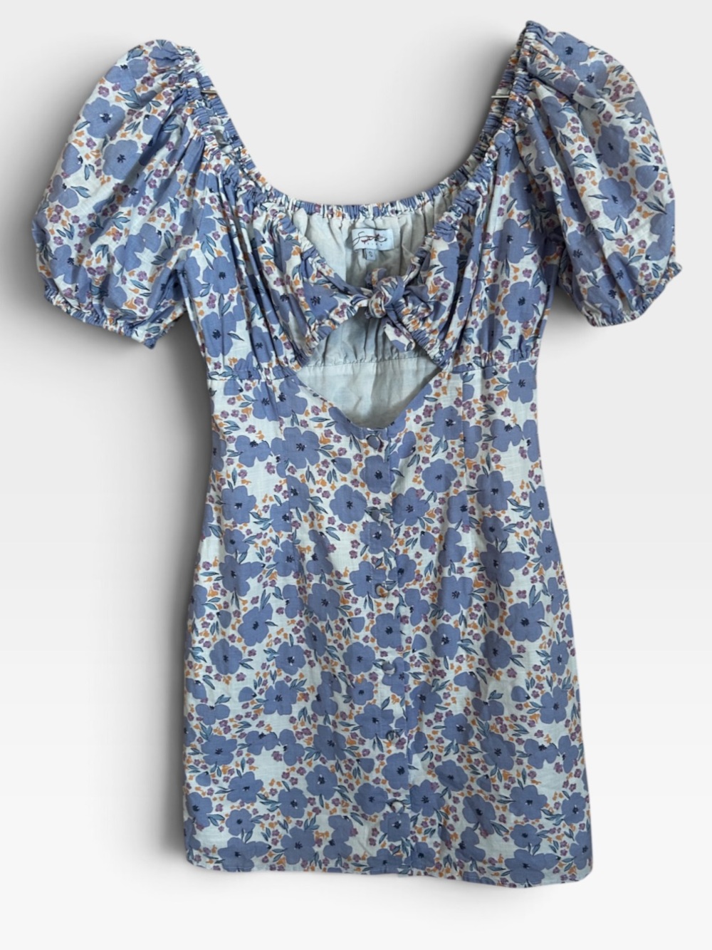 Saboskirt design Light lavender Floral Puff-Sleeve Tie-Neck dress size small